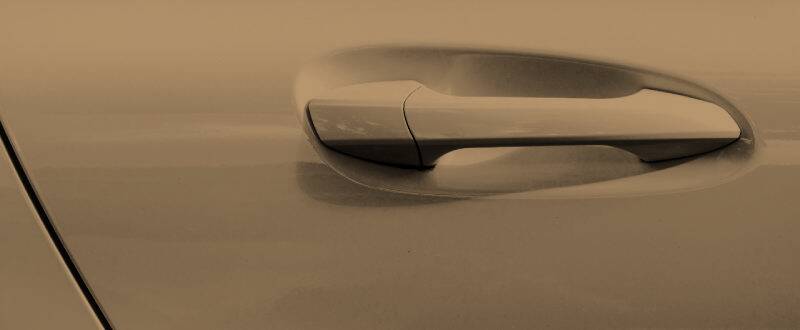 Mezzon Gold Metallic touch up paint for Mitsubishi