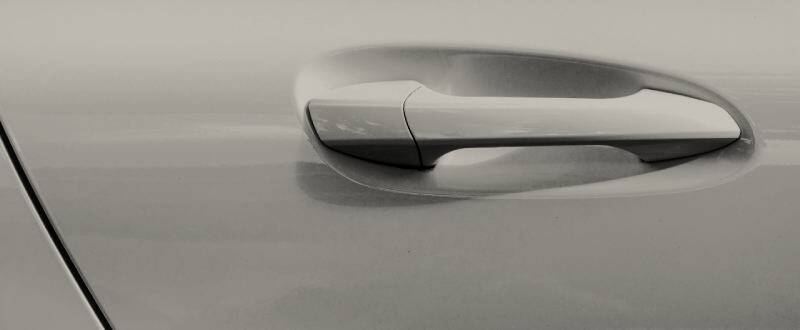 Nevada Sand Metallic touch up paint for Mitsubishi