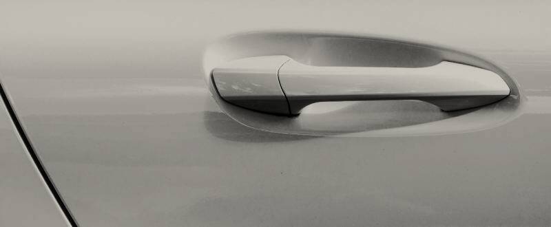 Nevada Sand Metallic touch up paint for Mitsubishi