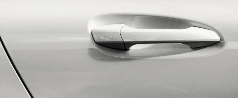 Northstar White touch up paint for Mitsubishi