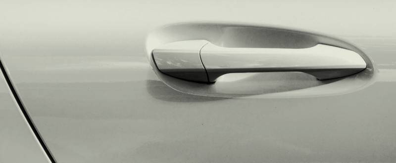 Orkney Grey Metallic touch up paint for Land-Rover