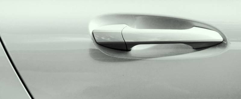Oxford White touch up paint for Mazda