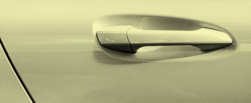 Oyster Gold Crystal Metallic  touch up paint for Chrysler