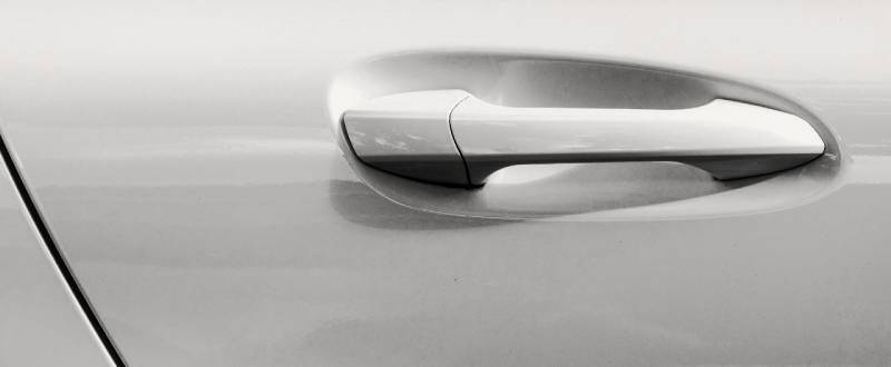 Pendelican White touch up paint for Fleet
