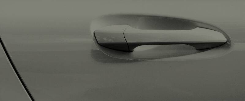 Pewter Metallic touch up paint for Isuzu