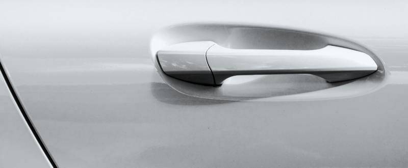 Polaris White touch up paint for Jaguar