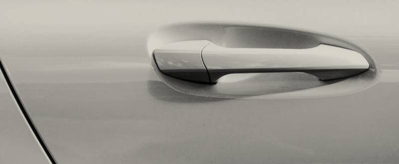 Quick Silver Pearl touch up paint for Mitsubishi