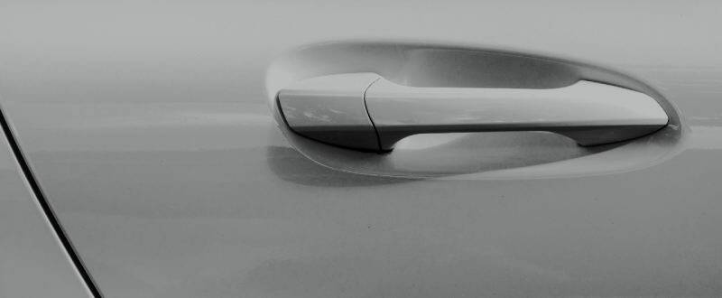 Radiant Silver touch up paint for Cadillac