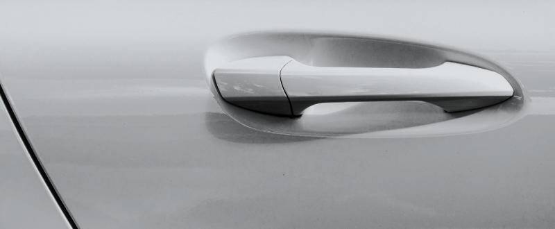 Reflex Silver Metallic touch up paint for Rolls-Royce