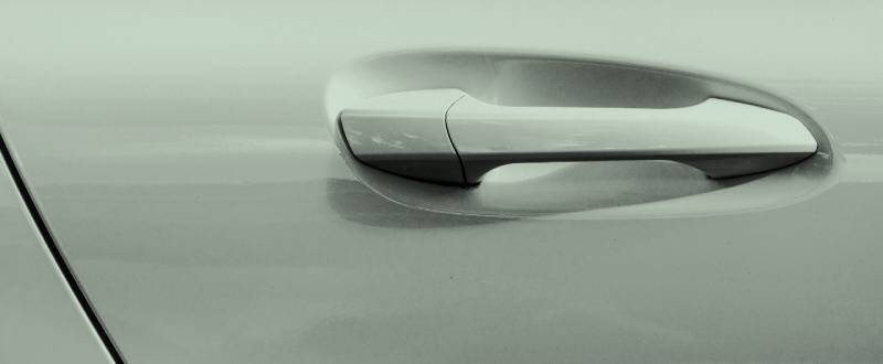 Santiago Green Metallic touch up paint for Mitsubishi