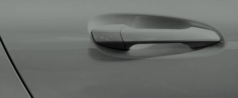 Selenite Gray Metallic touch up paint for Mercedes-Benz