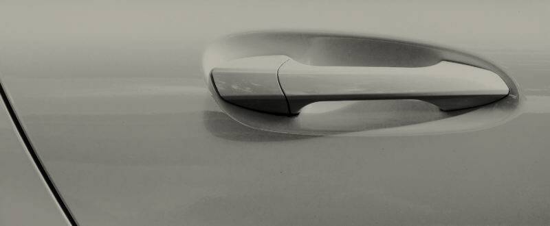Silver Metallic touch up paint for Nissan