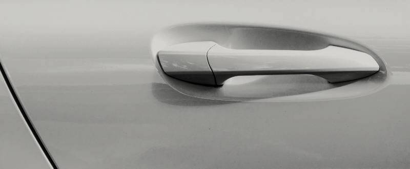 Silver Metallic touch up paint for Mazda