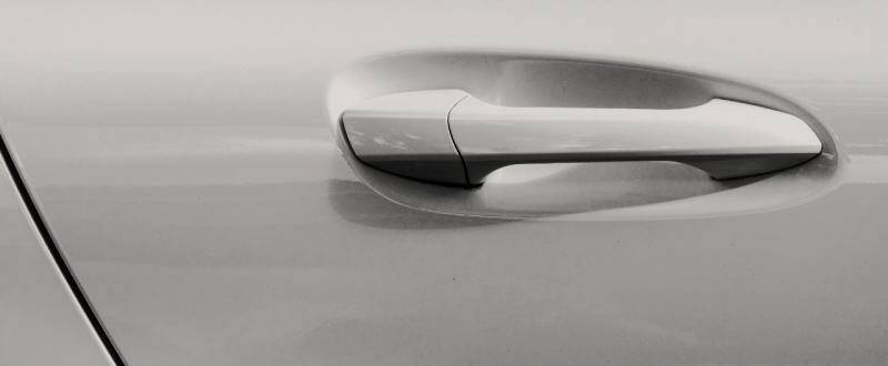 Sleek Silver Metallic touch up paint for Hyundai