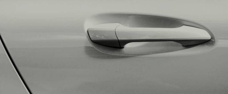 Snow Shadow Grey Metallic touch up paint for Aston-Martin