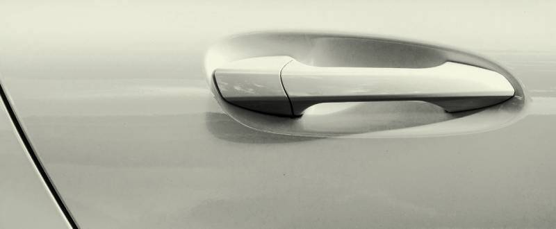 Taffeta White touch up paint for Honda