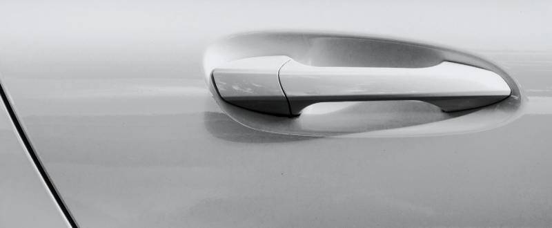 Talisman Silver Metallic touch up paint for Jaguar
