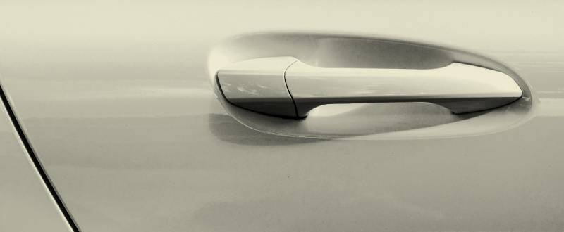 Titanium Silver Metallic touch up paint for Suzuki