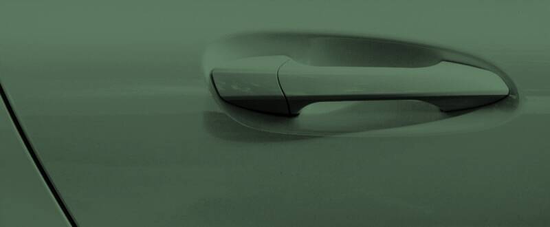 Unripened Green Metallic touch up paint for Chevrolet