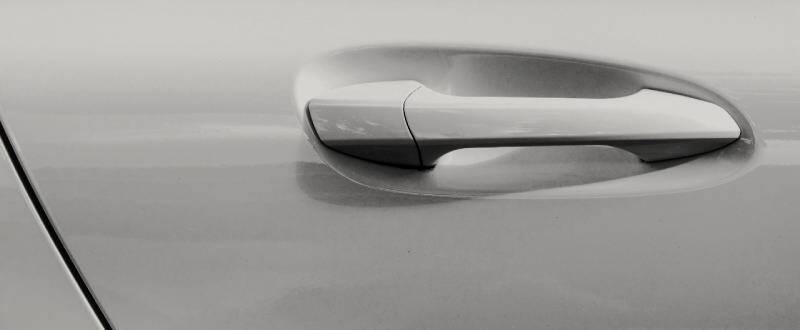 Warm Silver Metallic touch up paint for Mitsubishi
