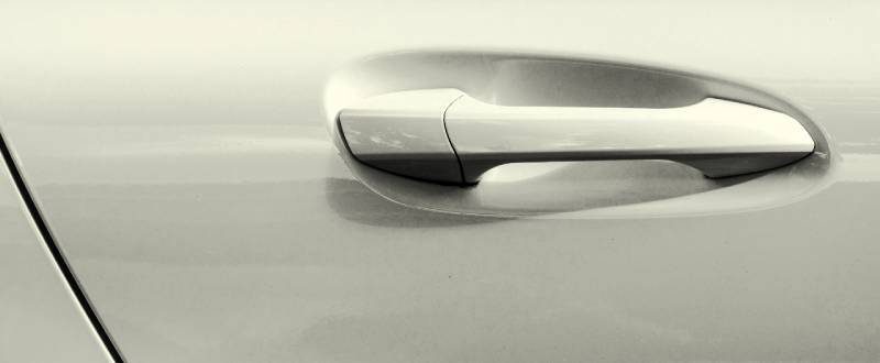 White touch up paint for Chevrolet