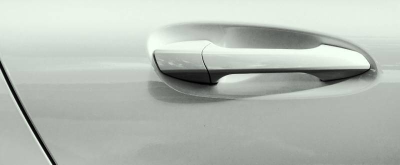 White touch up paint for Saturn