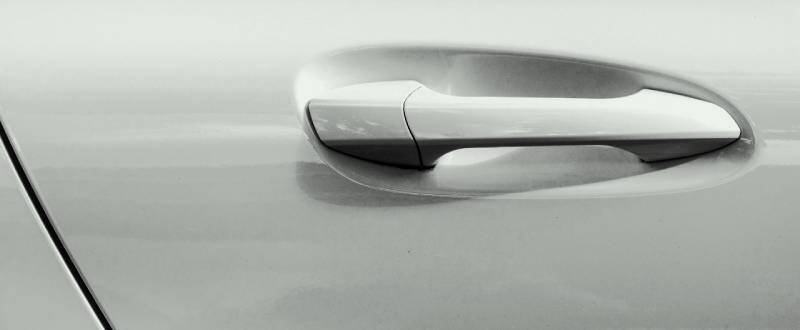 White Pearl Tri-coat touch up paint for Nissan