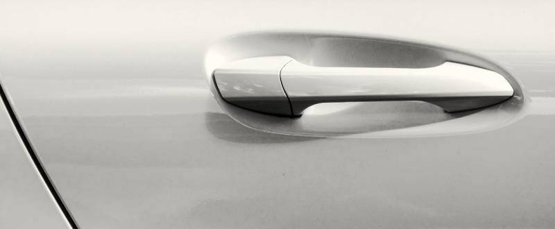 White Pearl Tricoat touch up paint for Hyundai