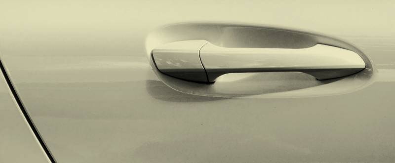 Winter Gold Pearl Metallic  touch up paint for Jaguar