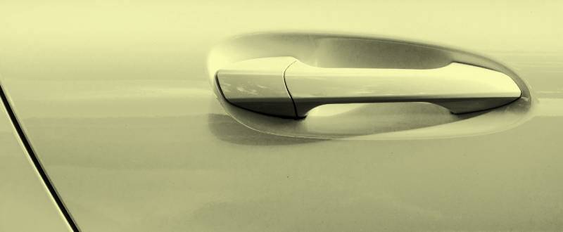 Yellow touch up paint for Chevrolet