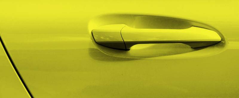 Yellow  touch up paint for Chevrolet